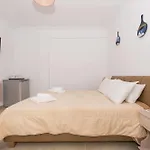 Hotel Smaragdi Perivolos (Santorini)