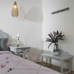 Smaragdi 3* Perivolos (Santorini)