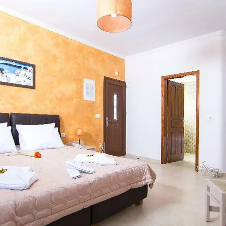 Smaragdi 3*