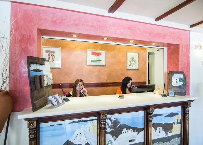 Hotel Smaragdi Perivolos (Santorini)